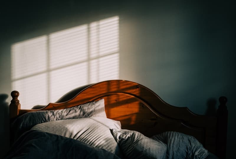 Cooling and breathability comparison — bamboo pillow airflow vs memory foam heat retention