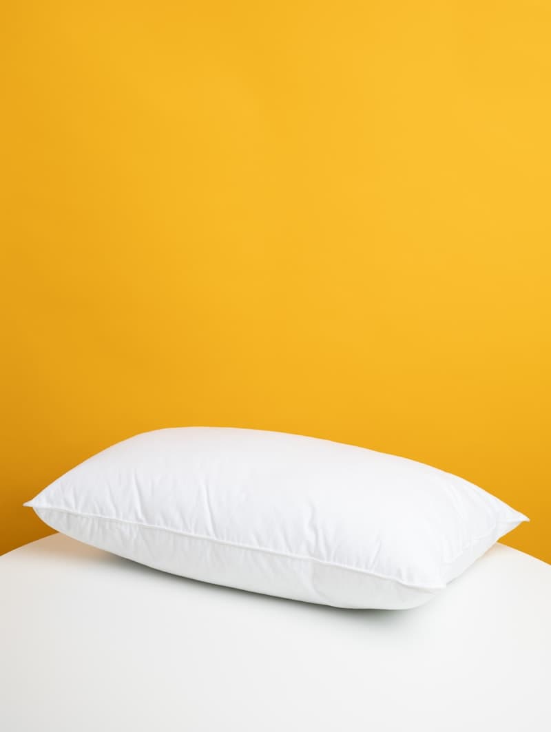 Pillow and mattress recommendations for side sleepers and back sleepers — what to look for