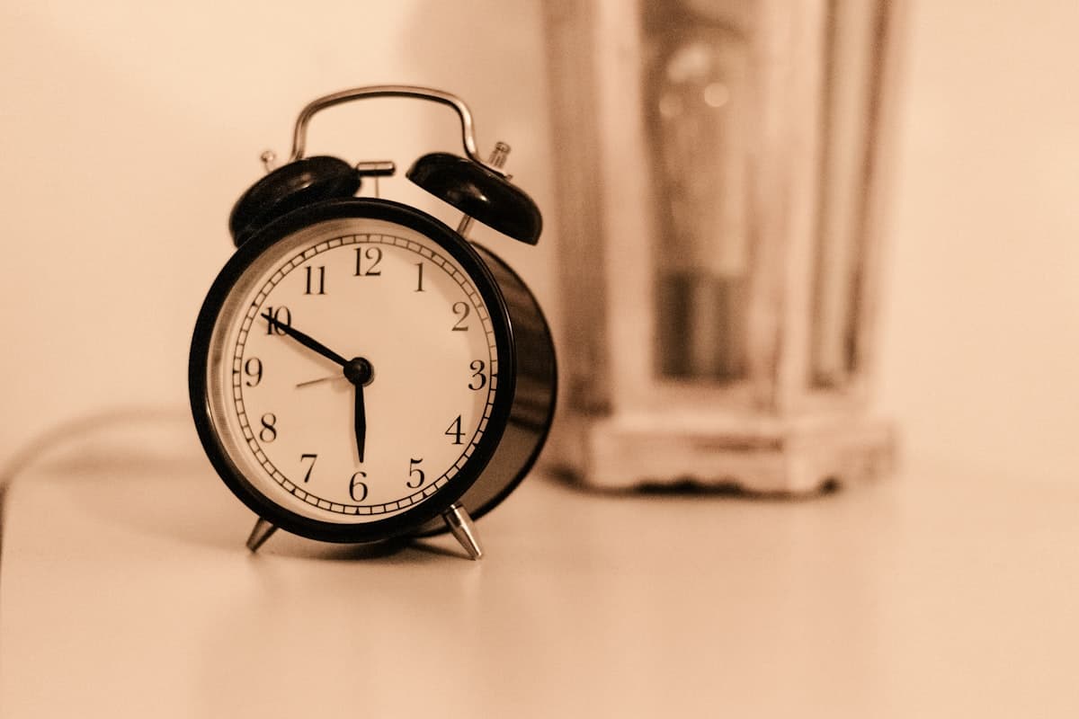 Why Does NMN Keep Me Awake at Night? The NAD+ Timing Fix